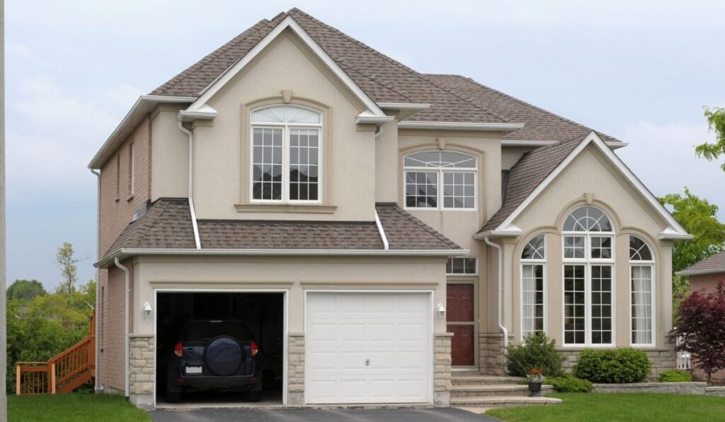 New house with a double garage 