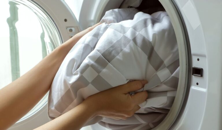 Can You Hand Wash A Comforter LifeHackLane