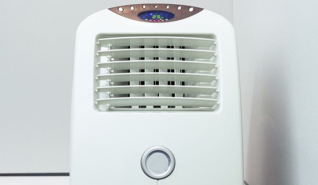 Portable air conditioner 